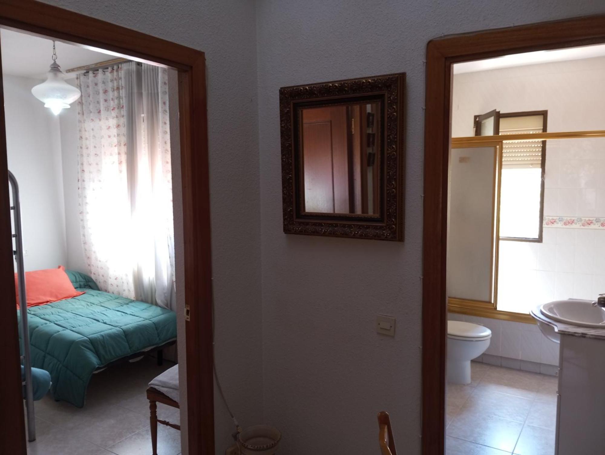 Habitacion Privada Triple Toledo Bagian luar foto