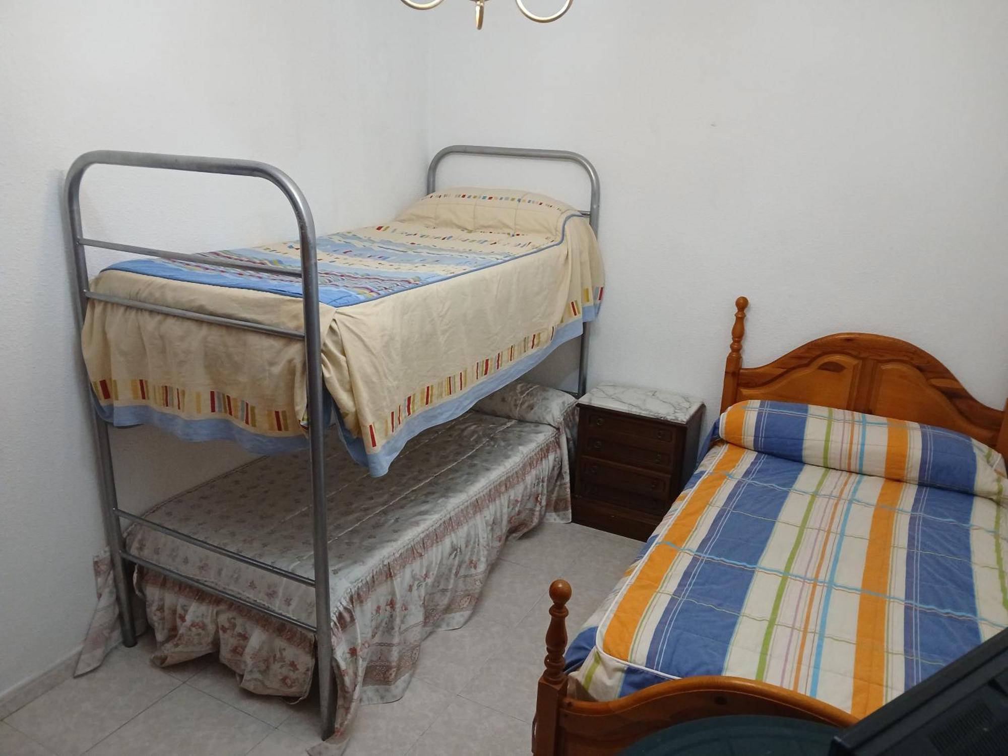 Habitacion Privada Triple Toledo Bagian luar foto