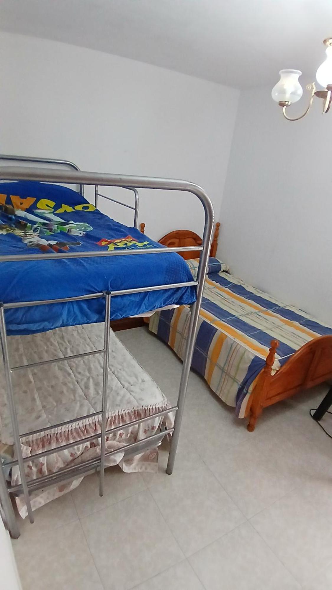 Habitacion Privada Triple Toledo Bagian luar foto
