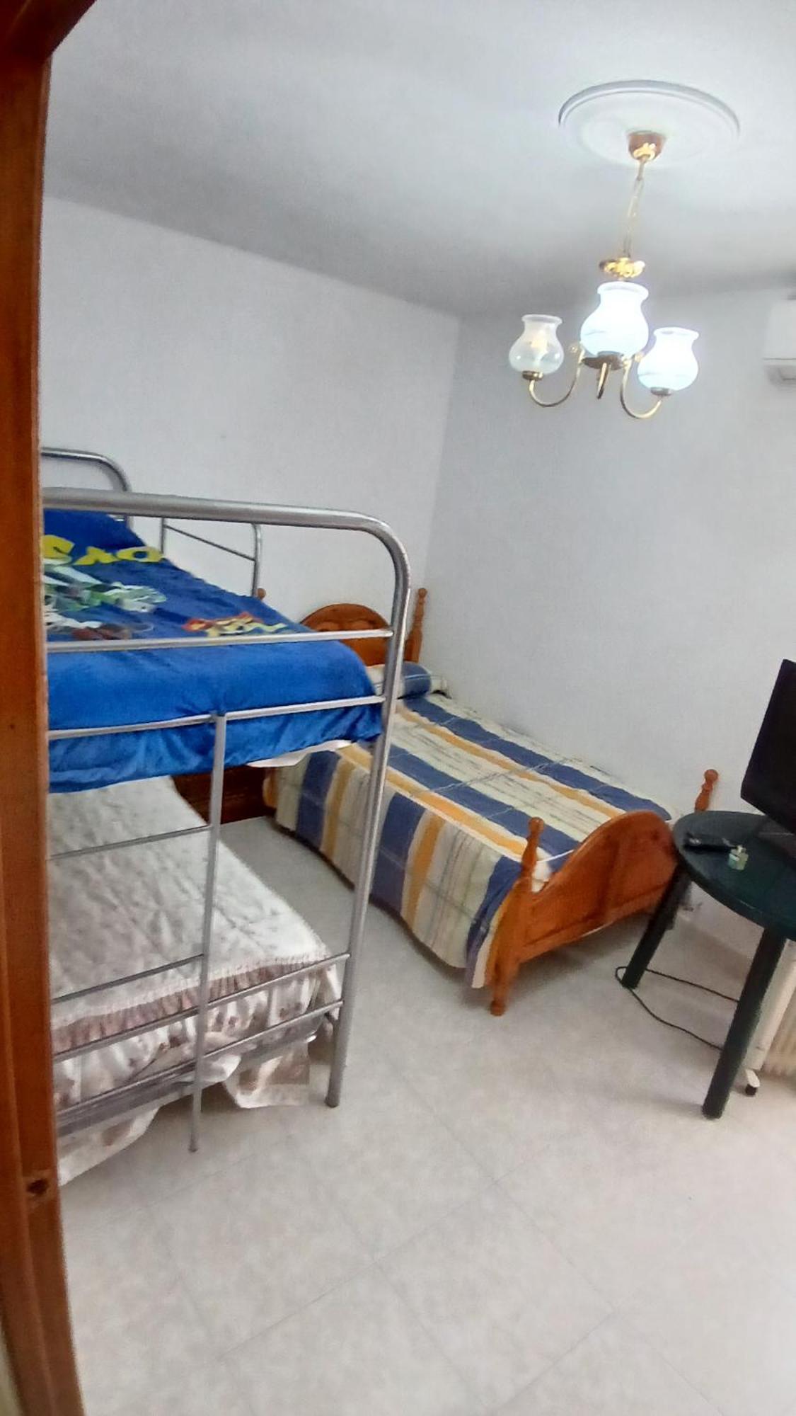 Habitacion Privada Triple Toledo Bagian luar foto