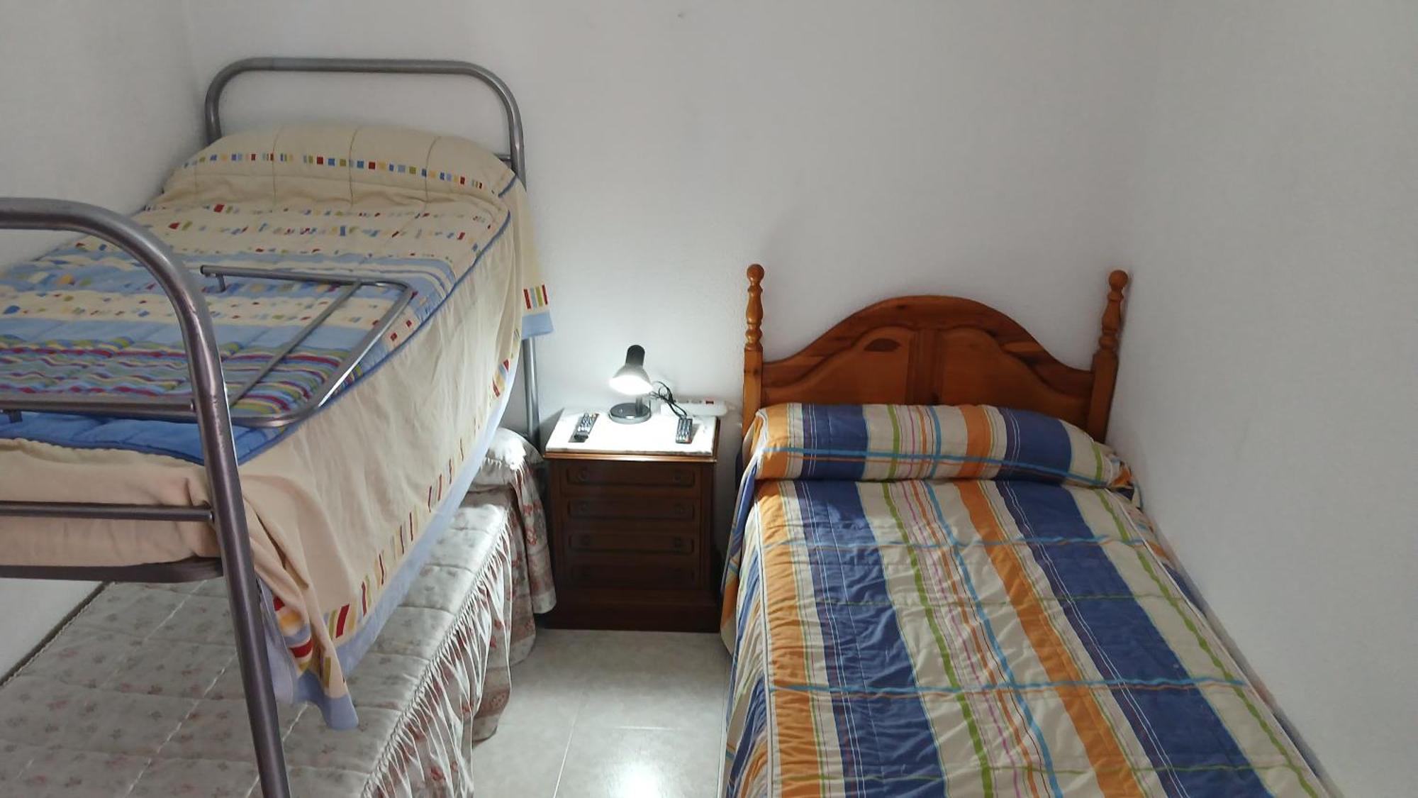 Habitacion Privada Triple Toledo Bagian luar foto
